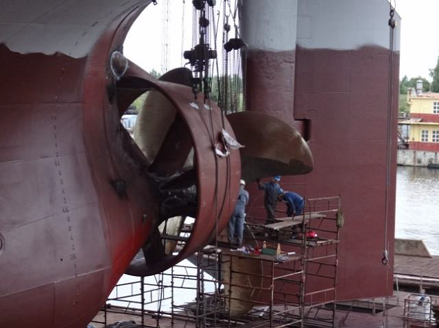 MT-RIVER-SHINER-MEWIS-DUCT-INSTALLATION-IN RIGA-SHIPYARD
